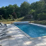 Glamping Moulin De Saza 勒维雅昂