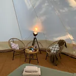Glamping Moulin De Saza * 勒维雅昂