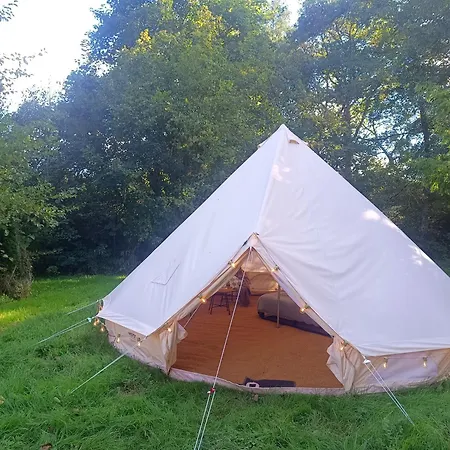 Glamping Moulin De Saza Campismo de Luxo Le Vigeant