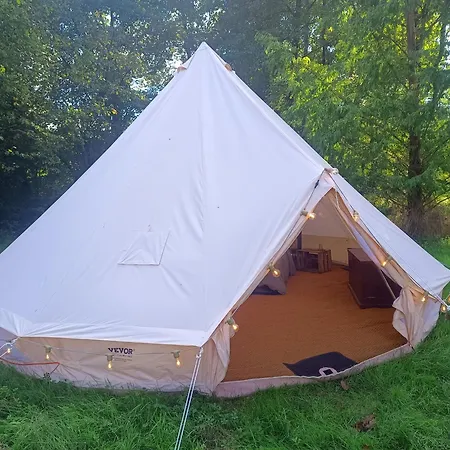 Glamping Moulin De Saza Campismo de Luxo Le Vigeant