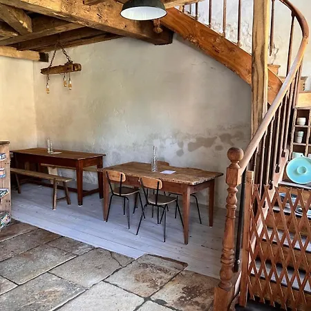 Glamping Moulin De Saza * Le Vigeant