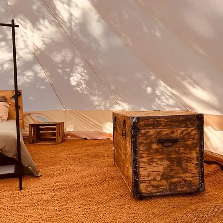 Οργανωμένο κάμπινγκ Glamping Moulin De Saza Le Vigeant