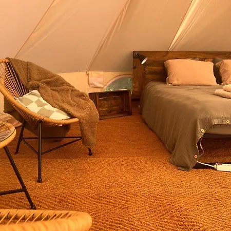 Οργανωμένο κάμπινγκ Glamping Moulin De Saza Le Vigeant